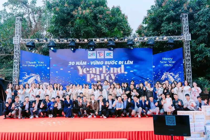 Tập thể Thành Phát trong Year End Party "20 năm – Vững bước đi lên"